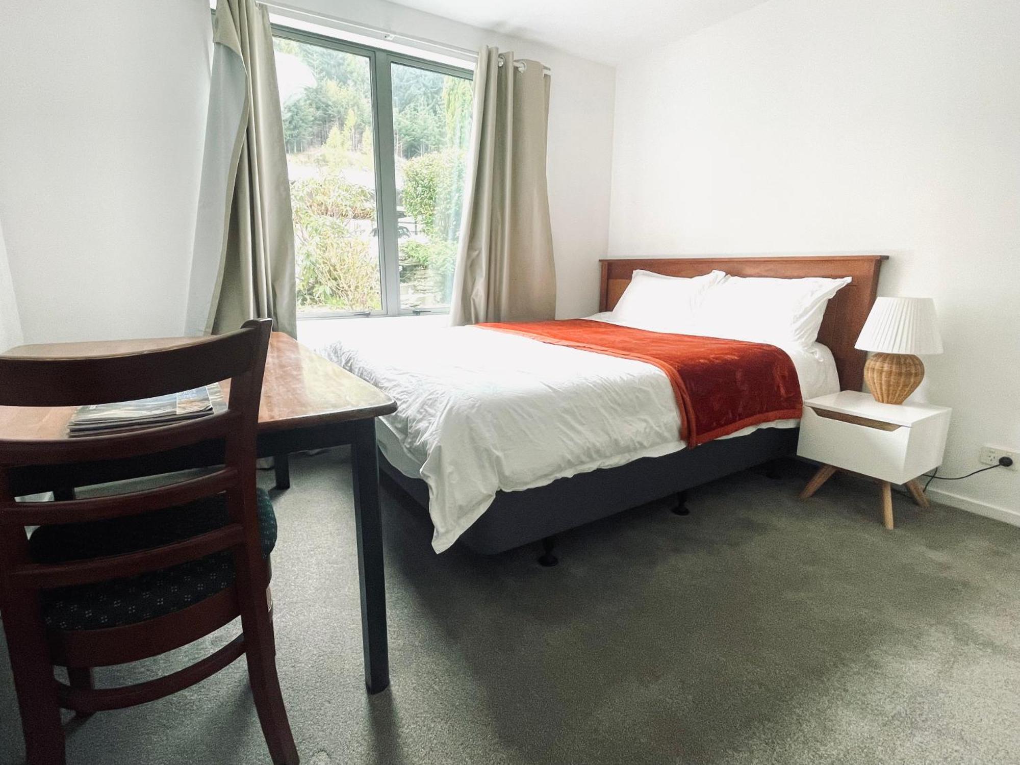Ming'S Lakeside Goldleaf Suites Κουίνσταουν Εξωτερικό φωτογραφία