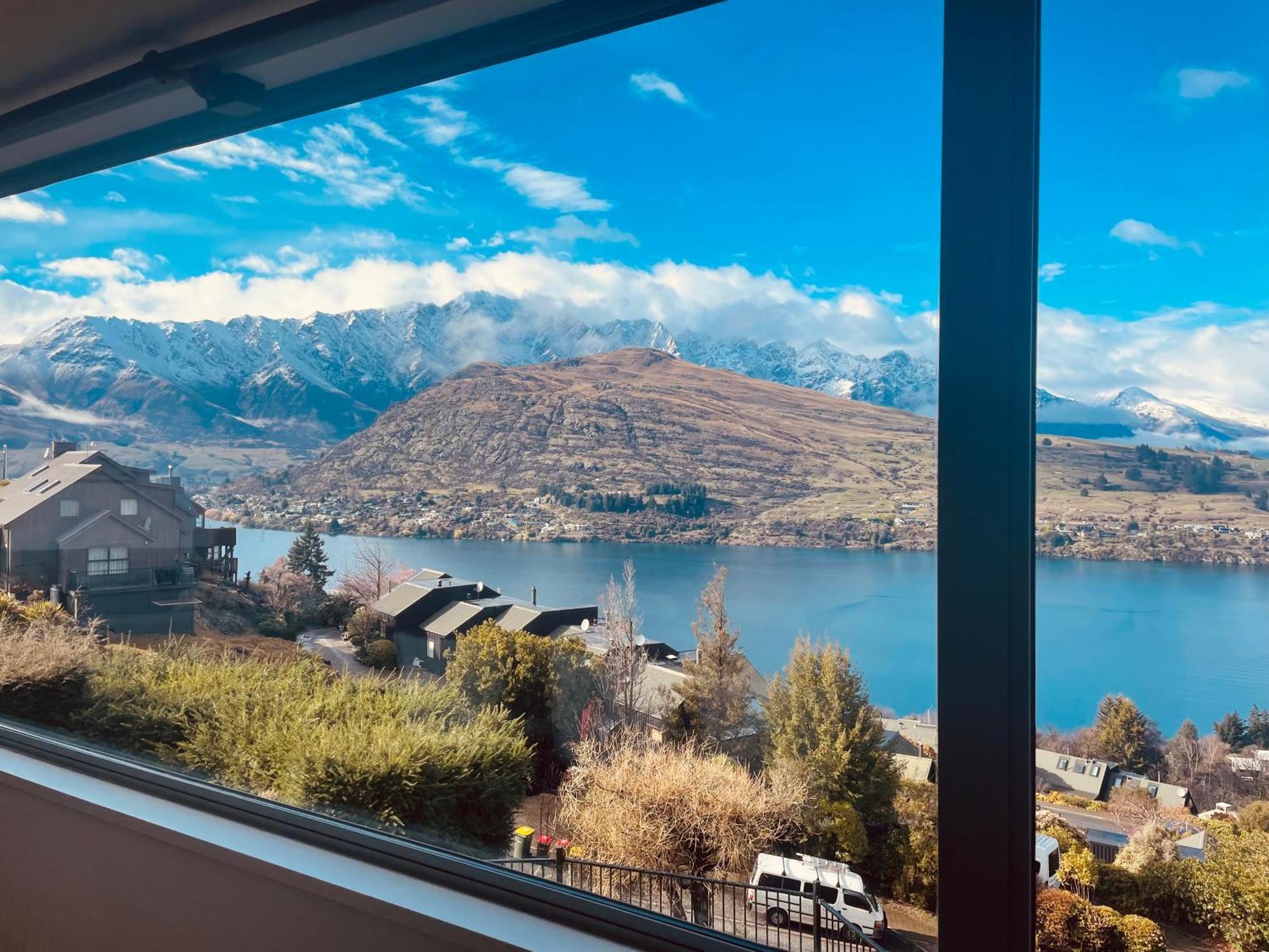 Ming'S Lakeside Goldleaf Suites Κουίνσταουν Εξωτερικό φωτογραφία